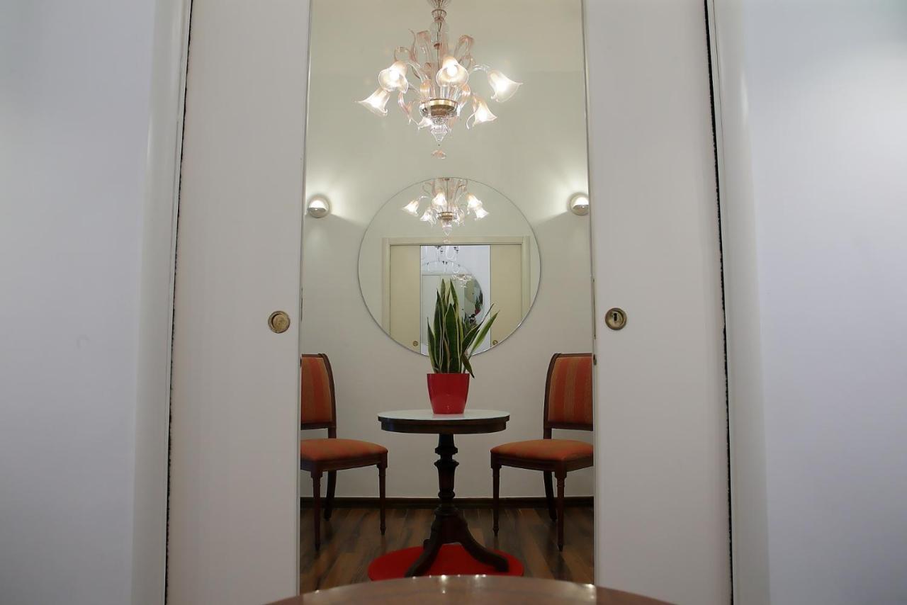 L.T. Savoia Palace & Cavour C.L. Ξενοδοχείο Μπάρι Εξωτερικό φωτογραφία